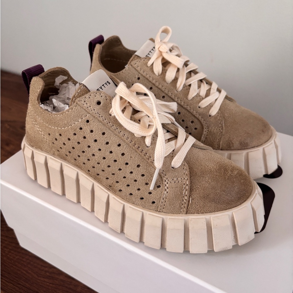 EYTYS Suede Elm Platform Sneakers